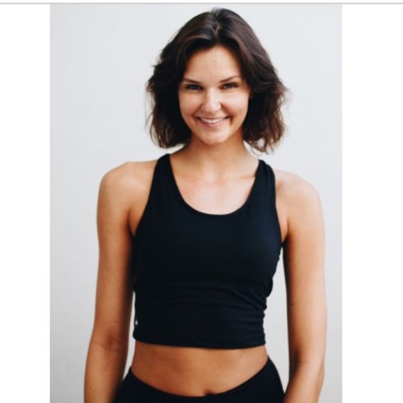 86. ☀️Nova Lace Up Workout Crop Top☀️ - Picture 2 of 12